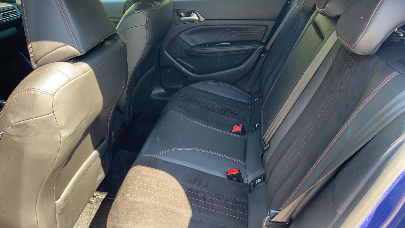 Peugeot 308 - Photo 9