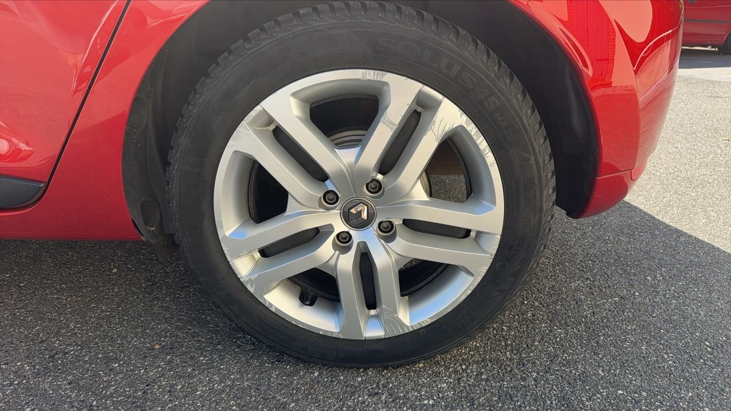 Renault Clio - Photo 19
