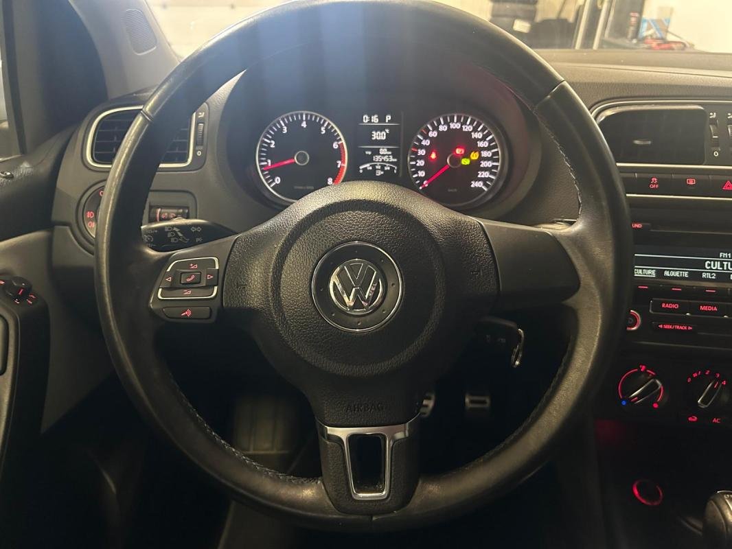 Volkswagen CrossPolo - Photo 13