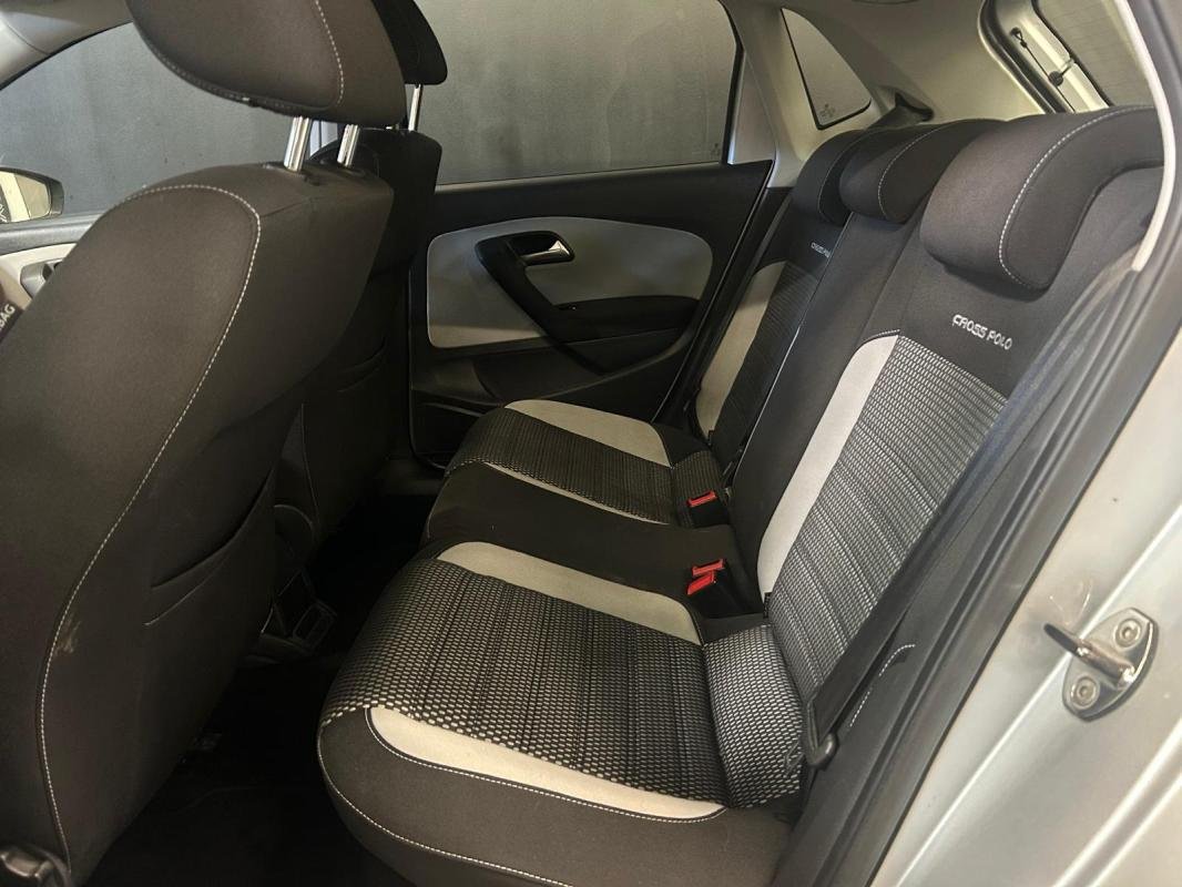 Volkswagen CrossPolo - Photo 8