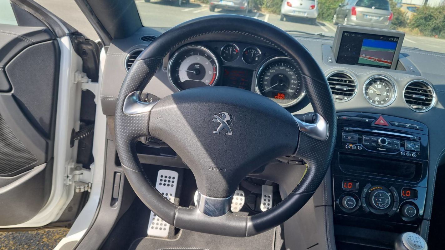 Peugeot RCZ - Photo 24