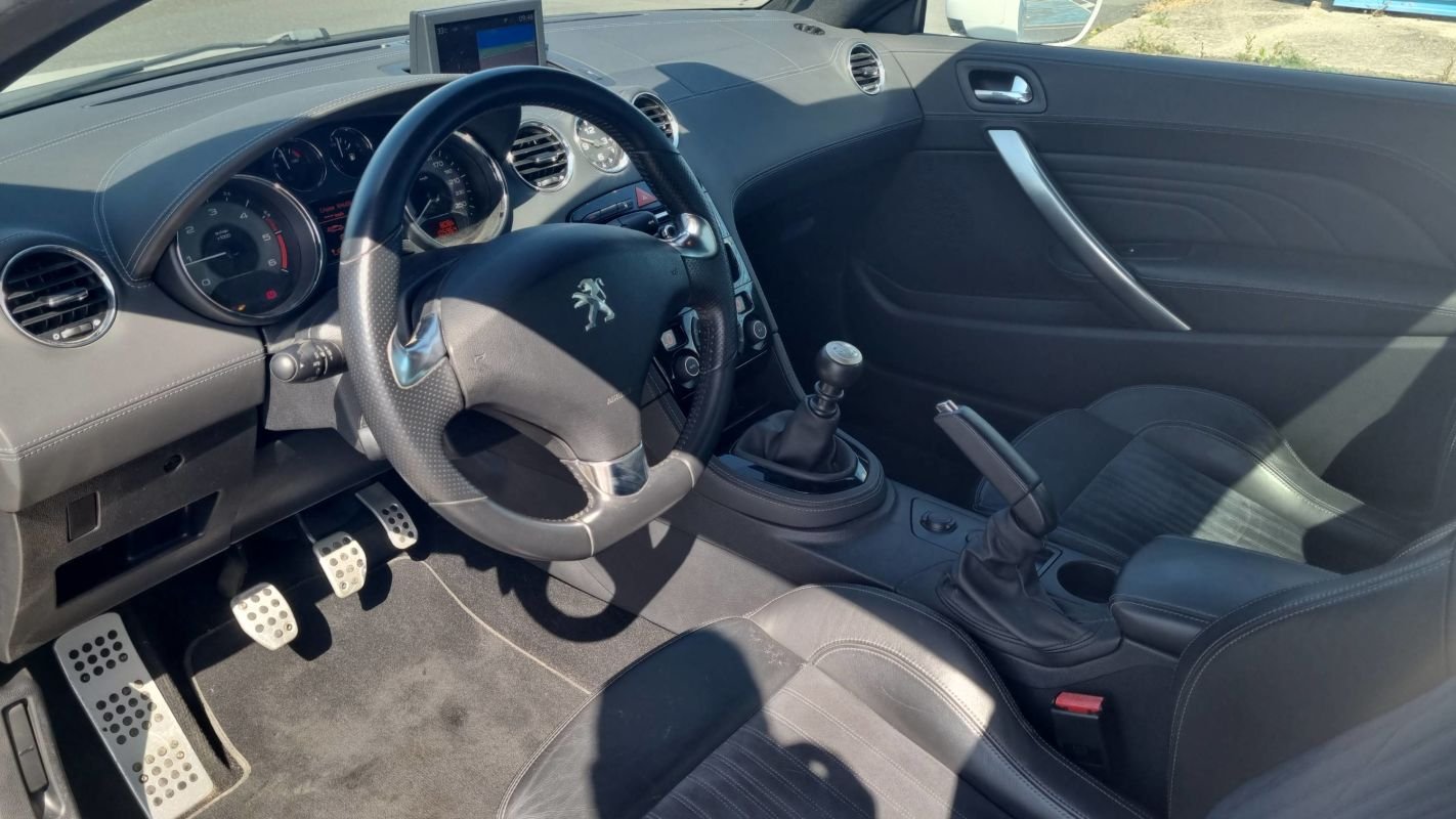 Peugeot RCZ - Photo 8