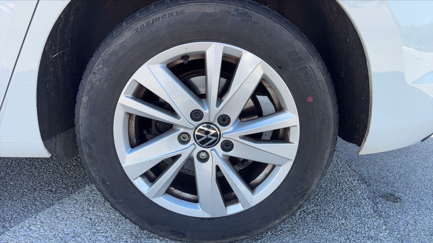 Volkswagen Touran - Photo 19
