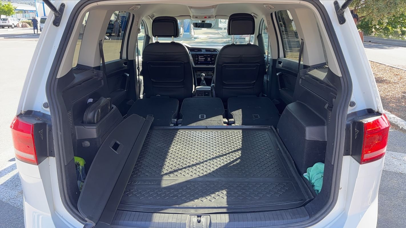 Volkswagen Touran - Photo 25