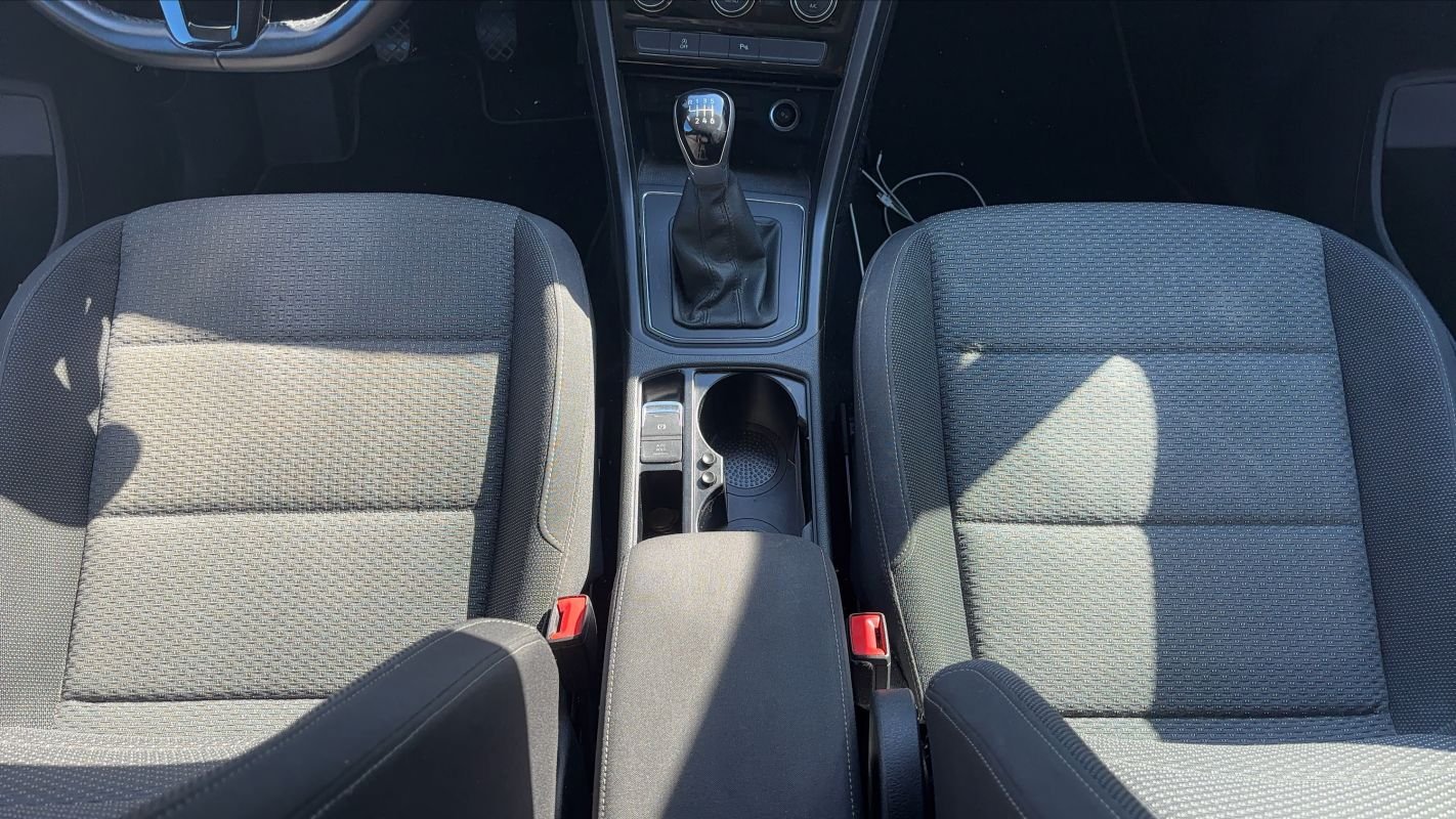 Volkswagen Touran - Photo 26