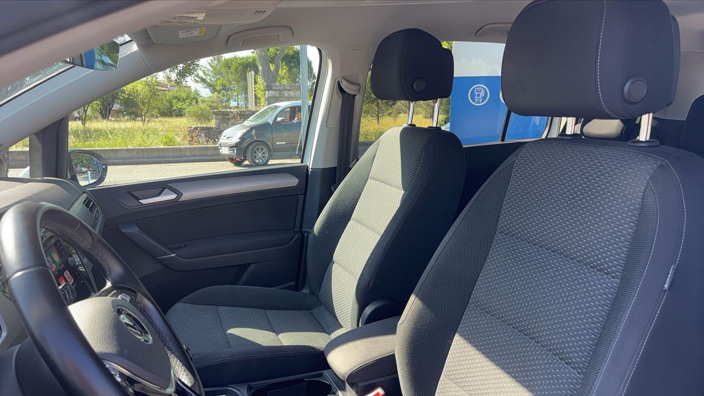 Volkswagen Touran - Photo 27