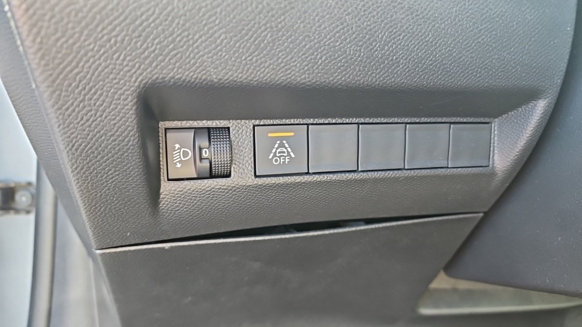 Peugeot 208 - Photo 24