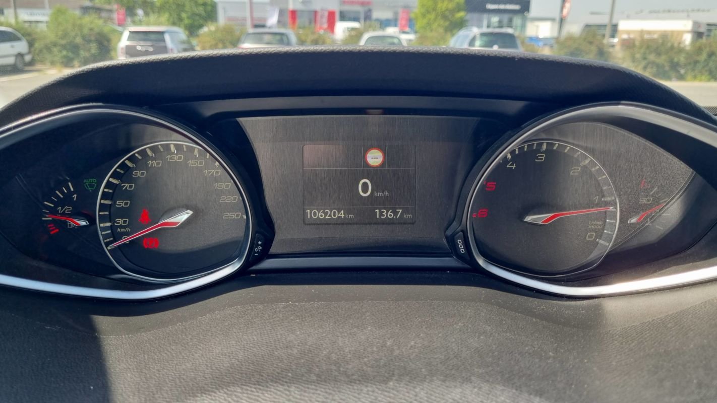 Peugeot 308 - Photo 12