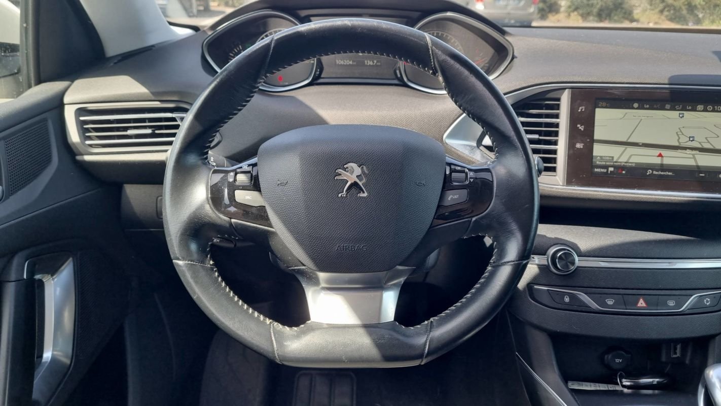 Peugeot 308 - Photo 24