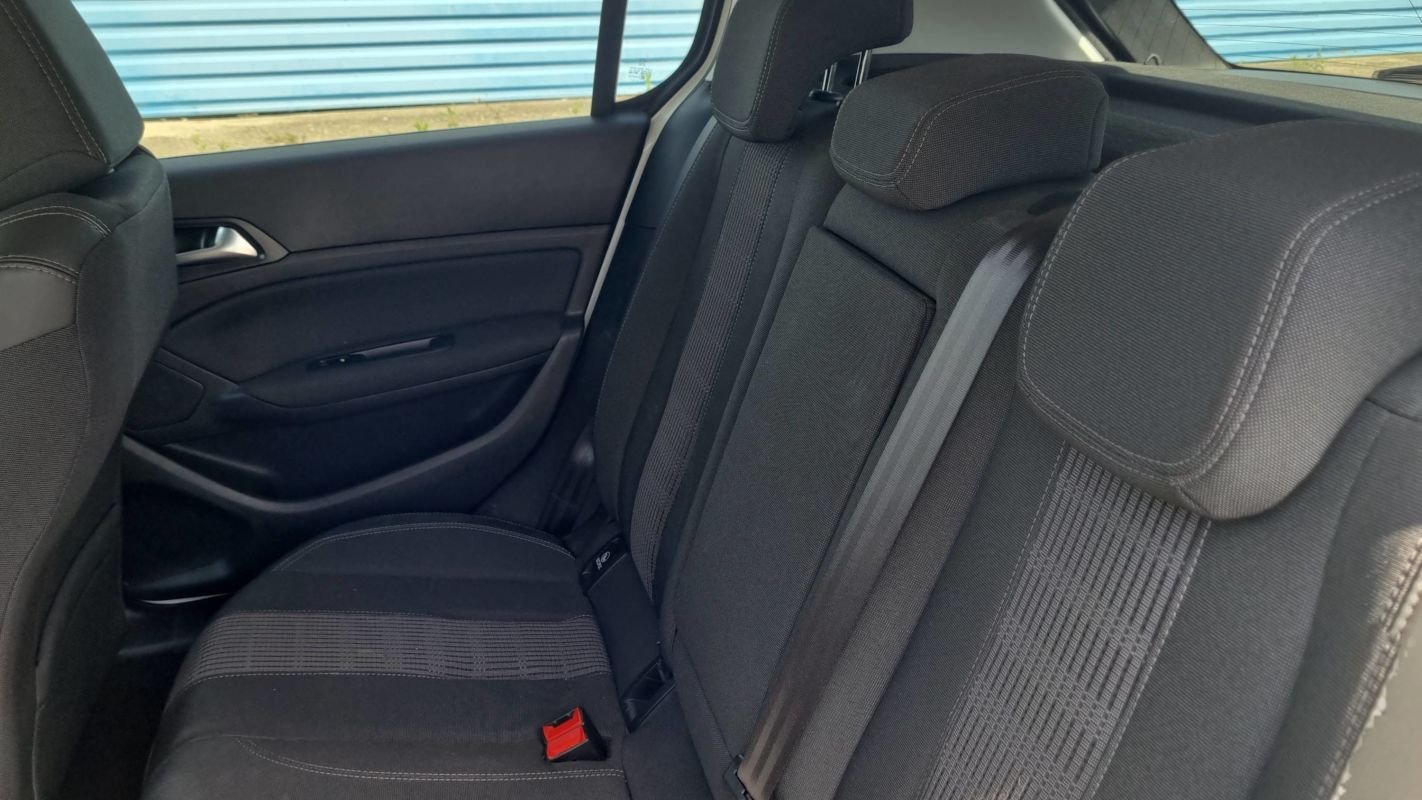 Peugeot 308 - Photo 9