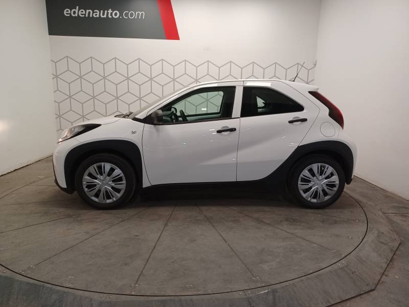 Toyota aygo x - Photo 2