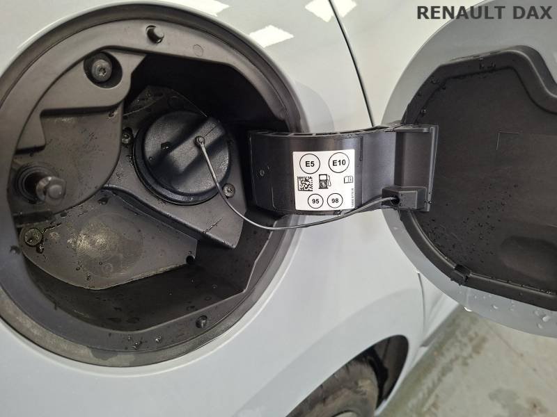 Renault Clio - Photo 16