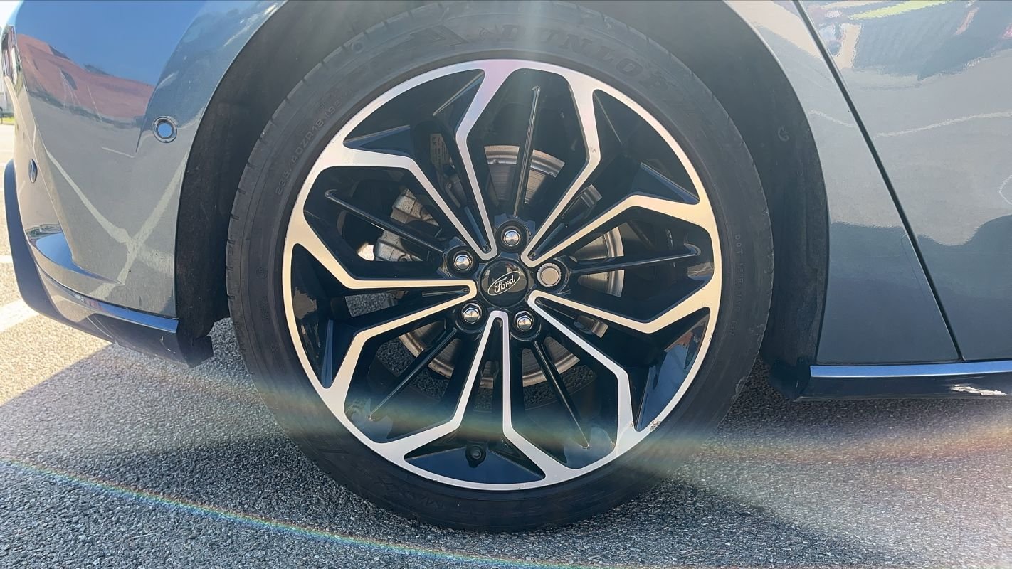 Ford Focus - Photo 16