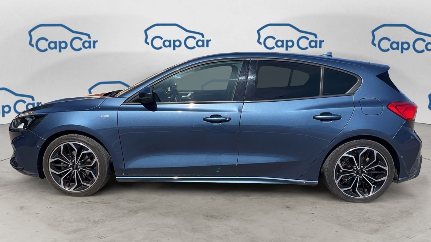 Ford Focus - Photo 2
