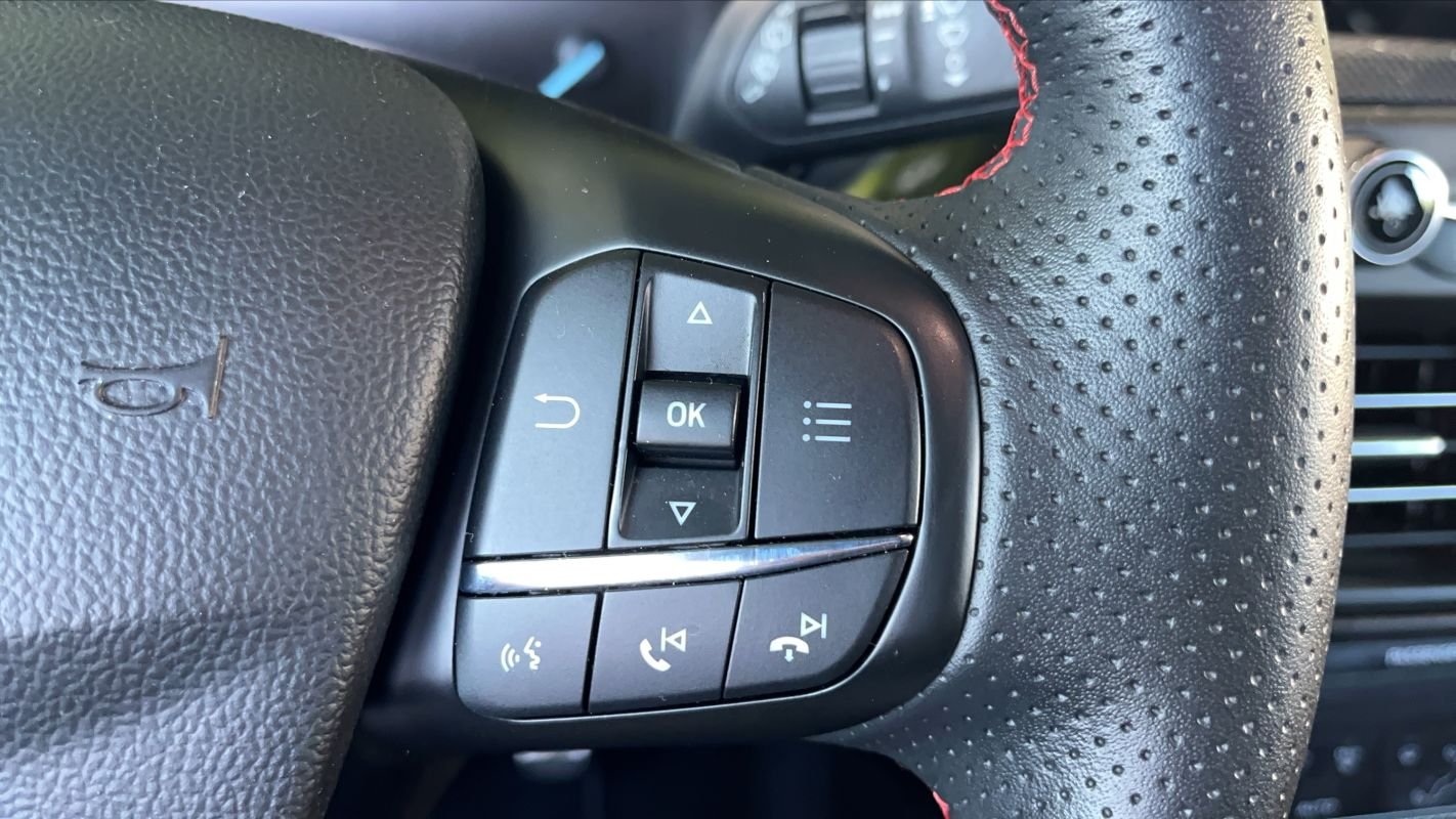 Ford Focus - Photo 26