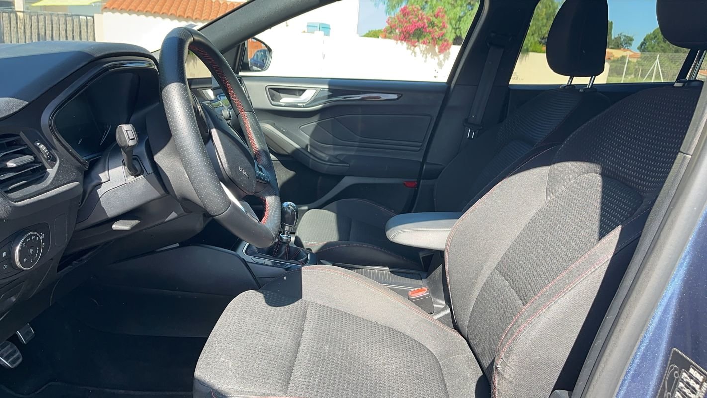 Ford Focus - Photo 28