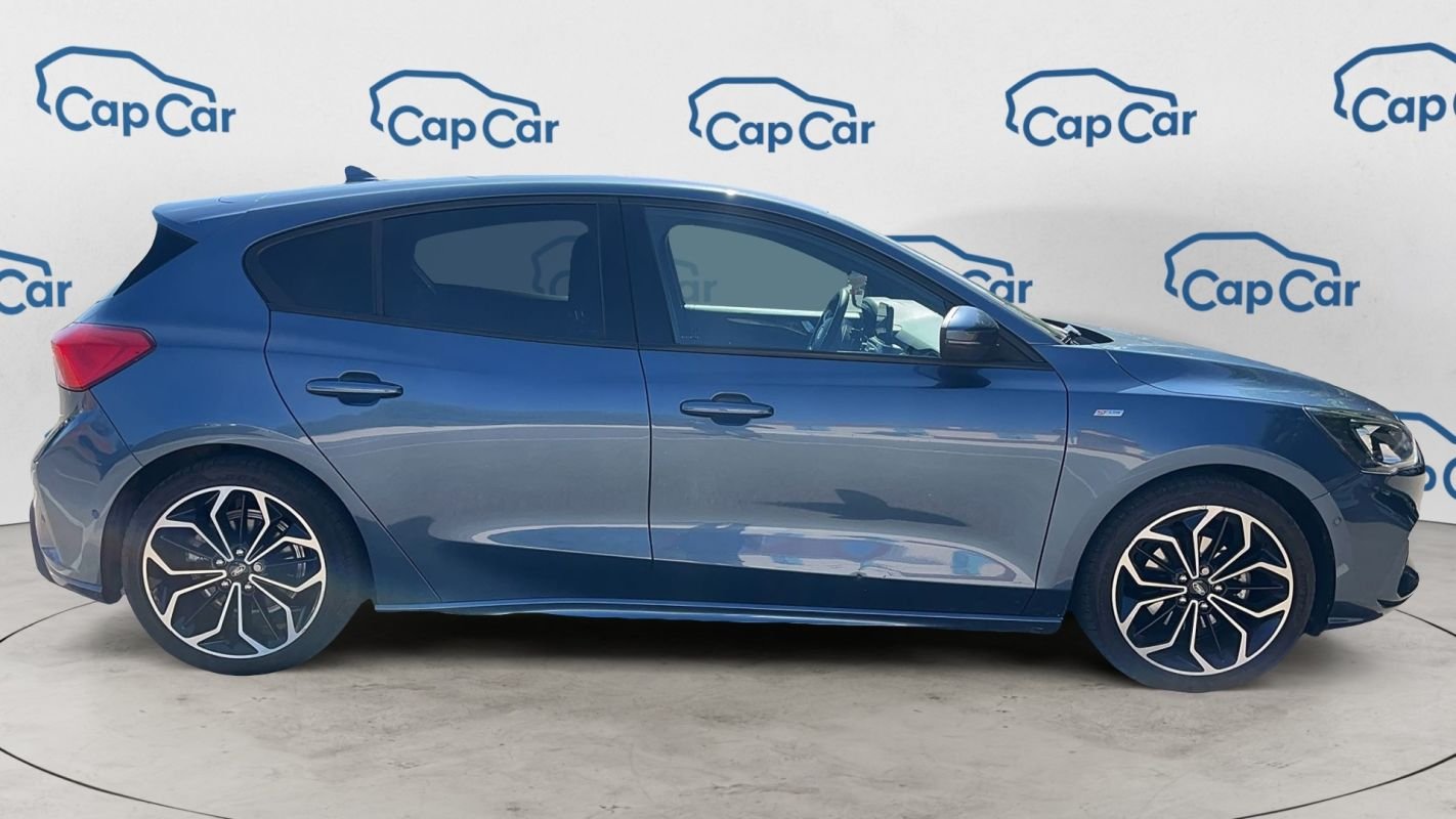 Ford Focus - Photo 4