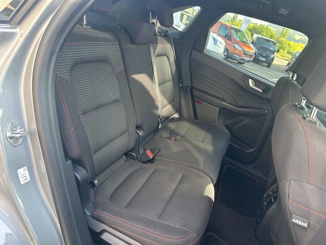 Ford Kuga - Photo 11