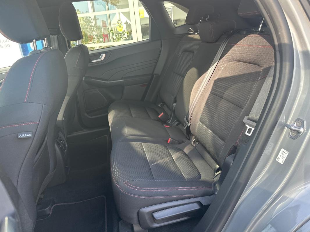 Ford Kuga - Photo 16