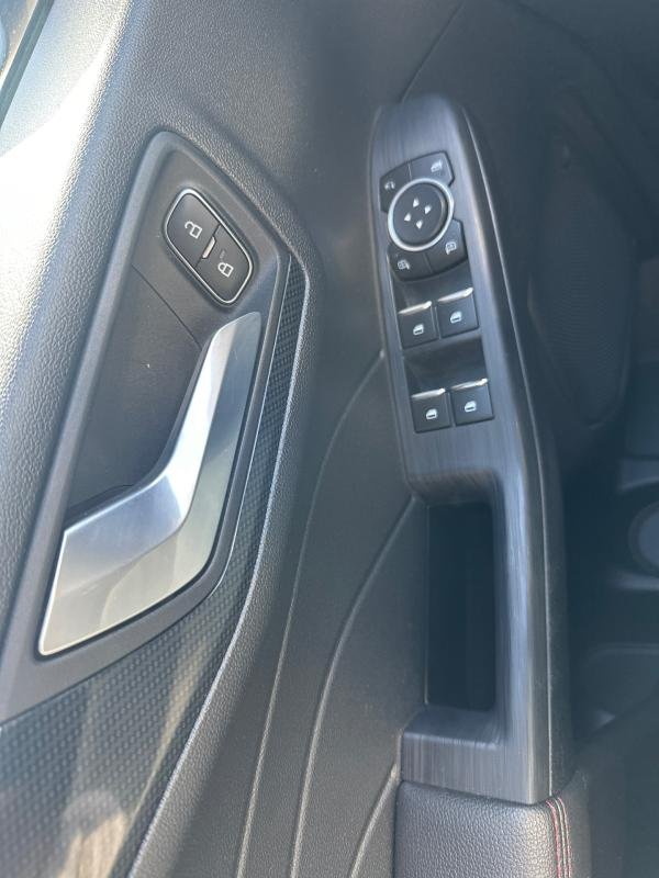 Ford Kuga - Photo 34