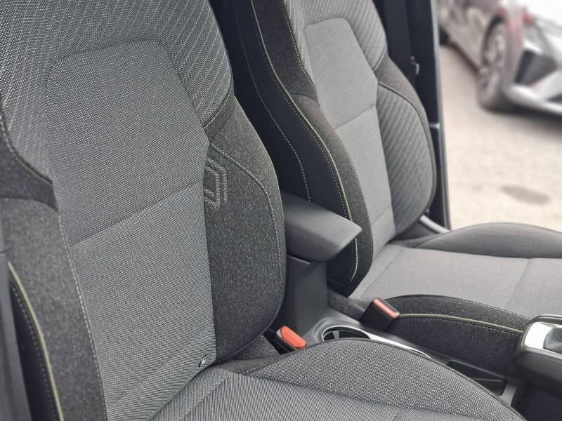 Renault Captur - Photo 17