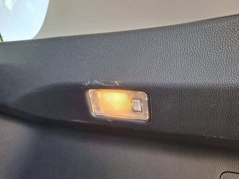 Toyota RAV4 - Photo 18