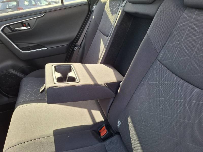 Toyota RAV4 - Photo 20