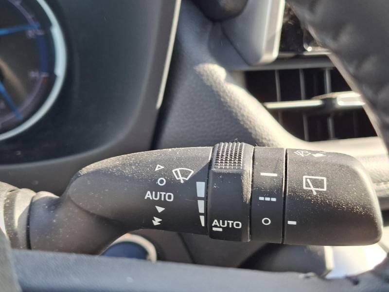 Toyota RAV4 - Photo 30