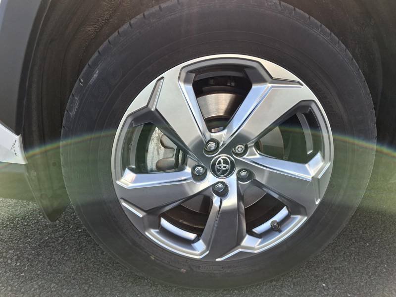 Toyota RAV4 - Photo 8