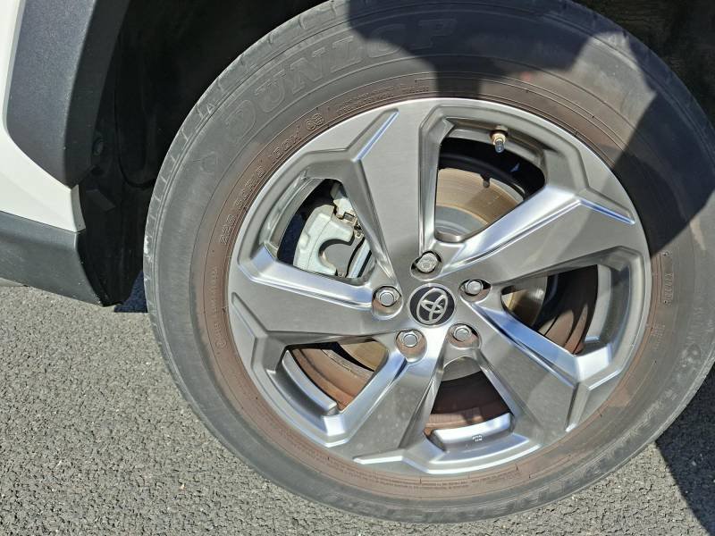 Toyota RAV4 - Photo 10