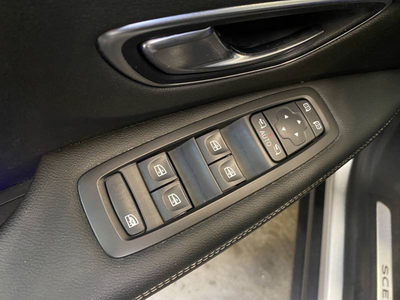 Renault Scénic - Photo 40