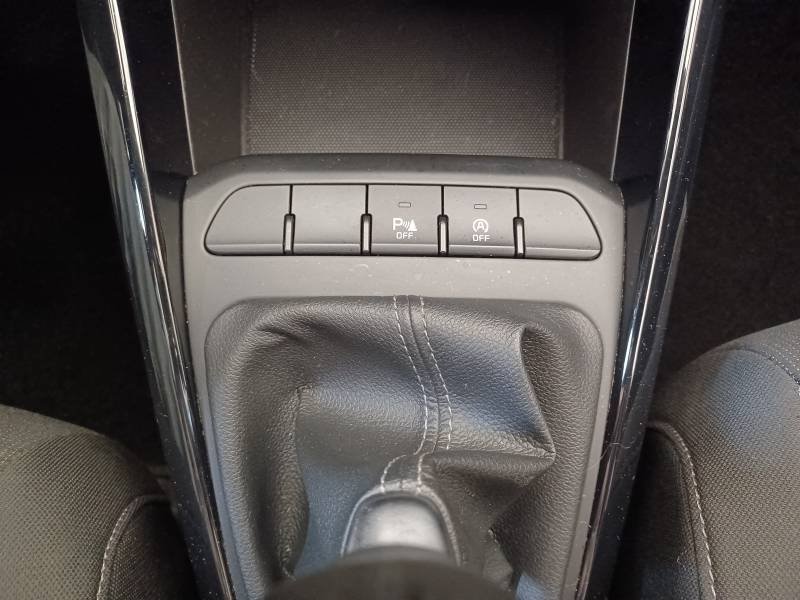 Kia Rio - Photo 29