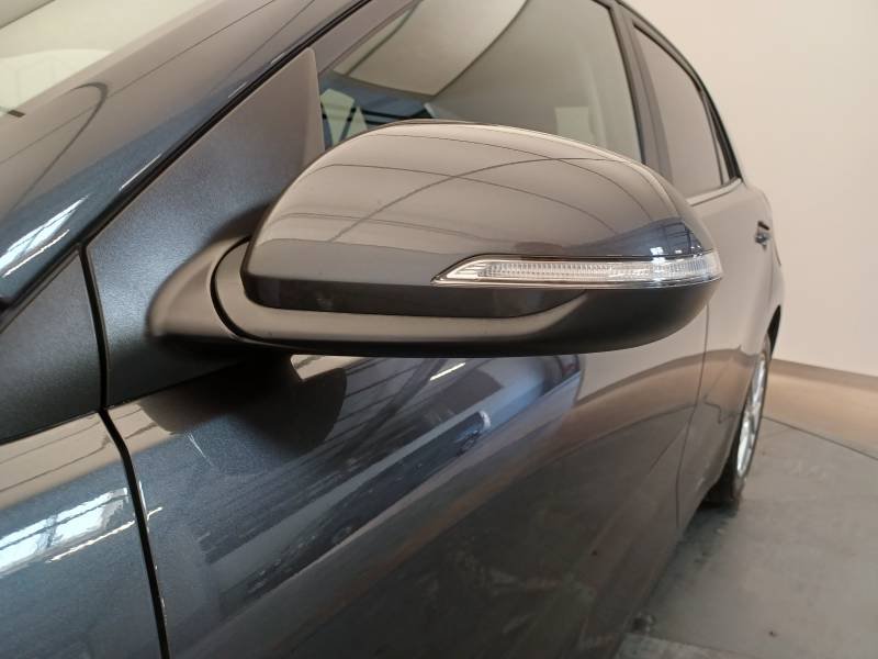 Kia Rio - Photo 34
