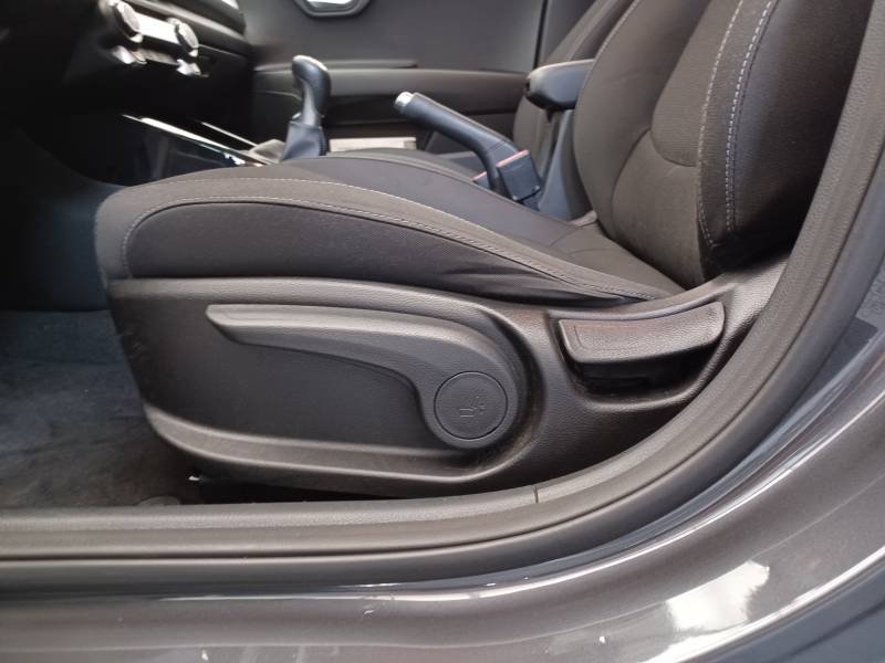 Kia Rio - Photo 37