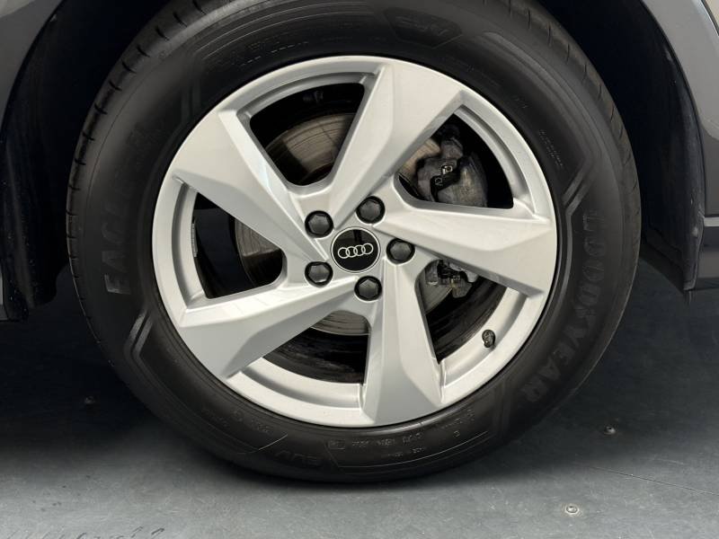 Audi Q3 - Photo 12