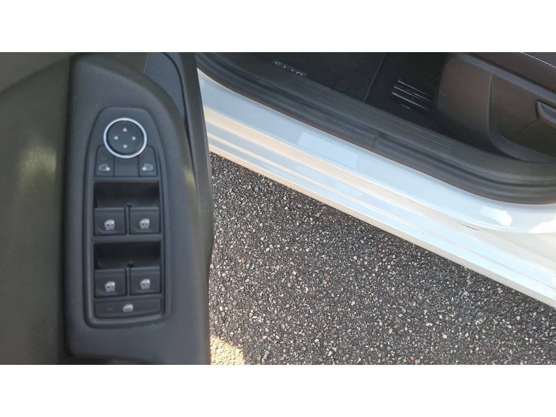 Renault Clio - Photo 23