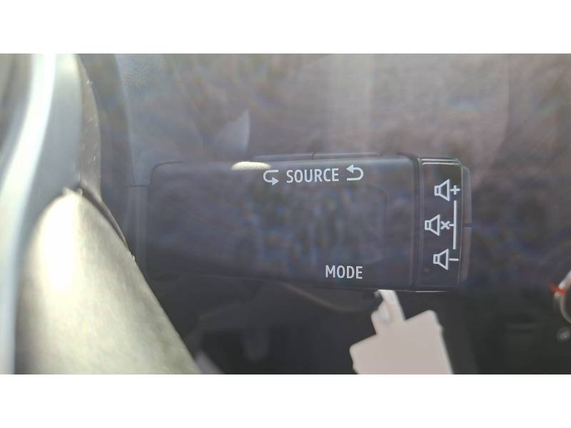 Renault Clio - Photo 24