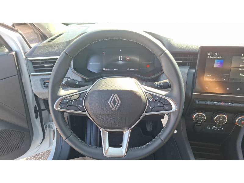 Renault Clio - Photo 18