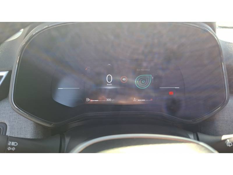 Renault Clio - Photo 22
