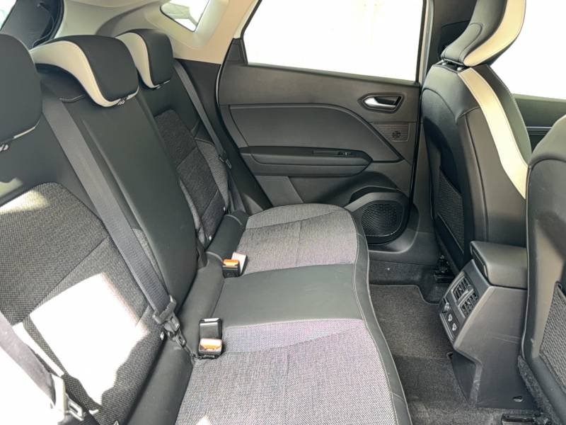 Renault Captur - Photo 11