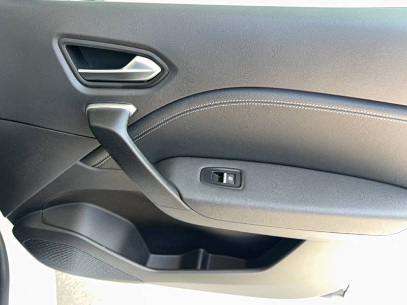 Renault Captur - Photo 10