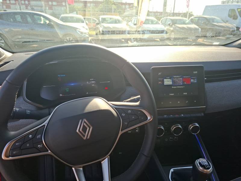 Renault Clio - Photo 11