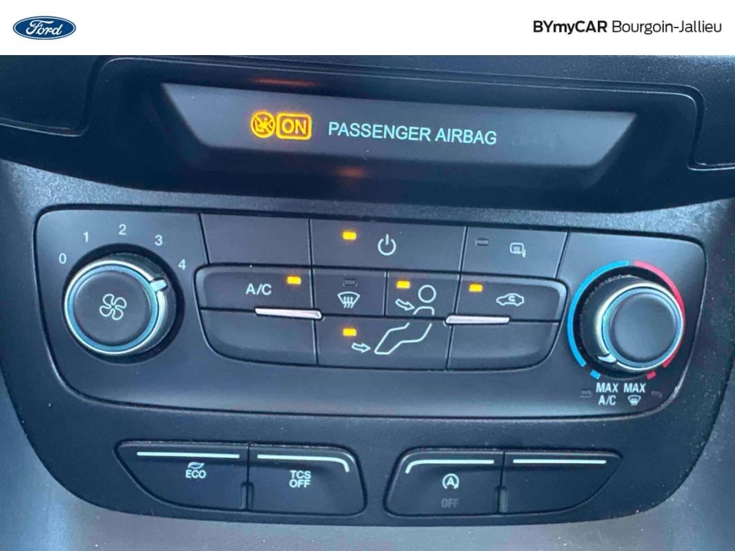 Ford Transit Connect - Photo 19