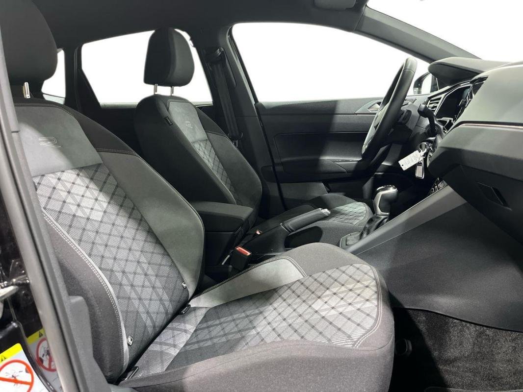 Volkswagen Polo - Photo 14