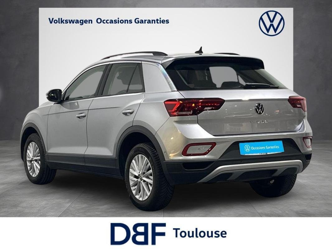 Volkswagen T-Roc - Photo 3