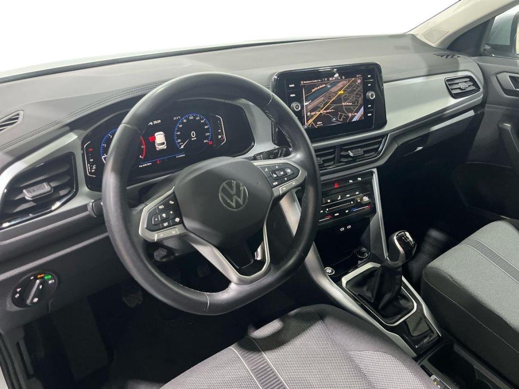 Volkswagen T-Roc - Photo 9