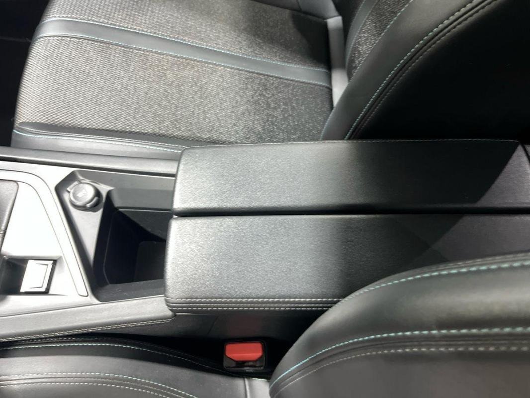 Peugeot 308 SW - Photo 12