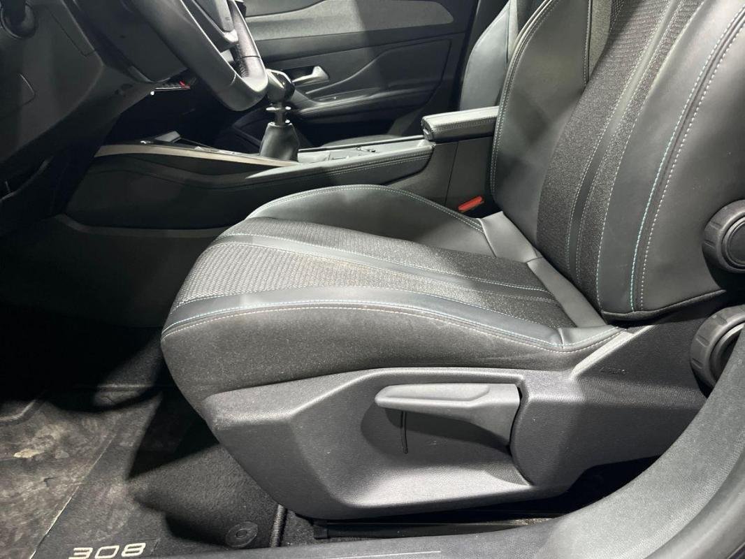 Peugeot 308 SW - Photo 14