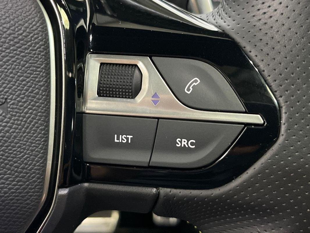 Peugeot 208 - Photo 20