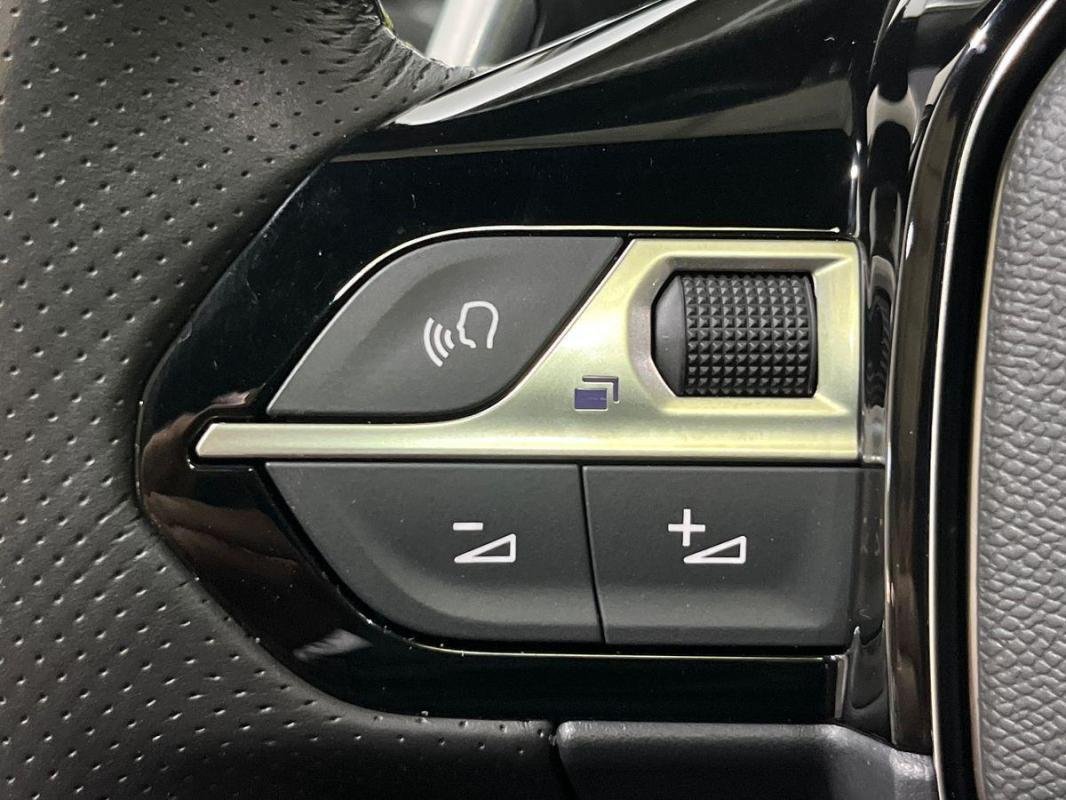 Peugeot 208 - Photo 21